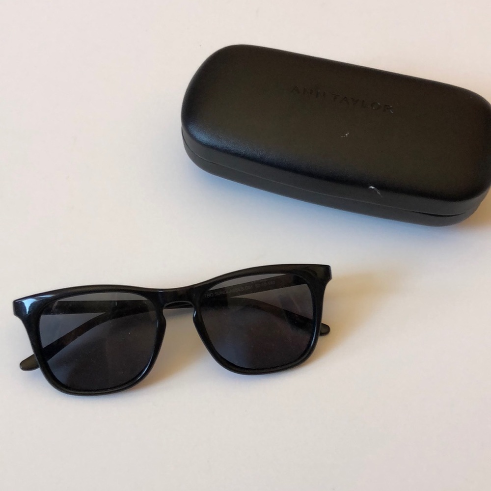 Ann Taylor Sunglasses